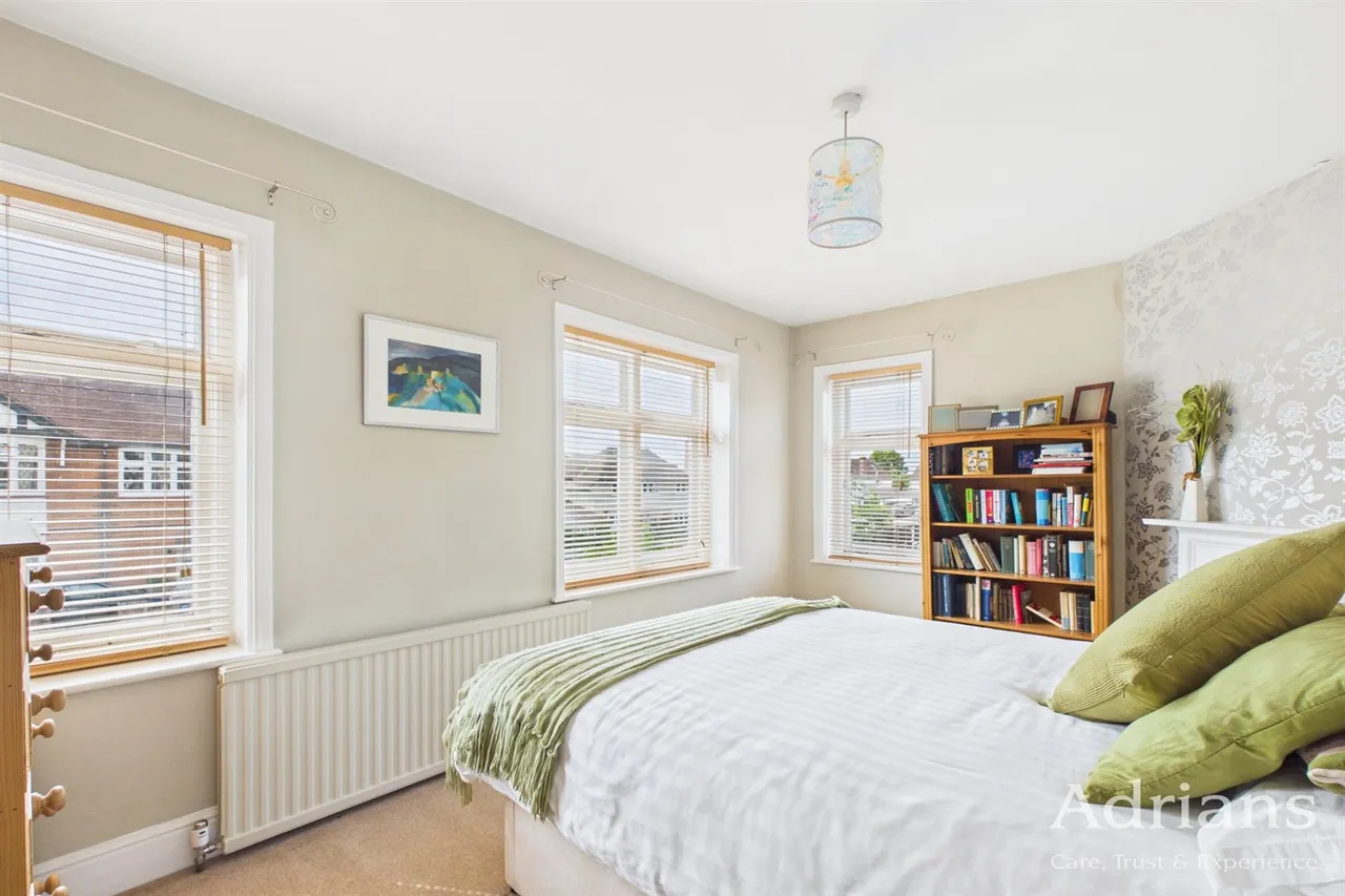 Cedar Avenue West, Chelmsford, CM1, photo 26
