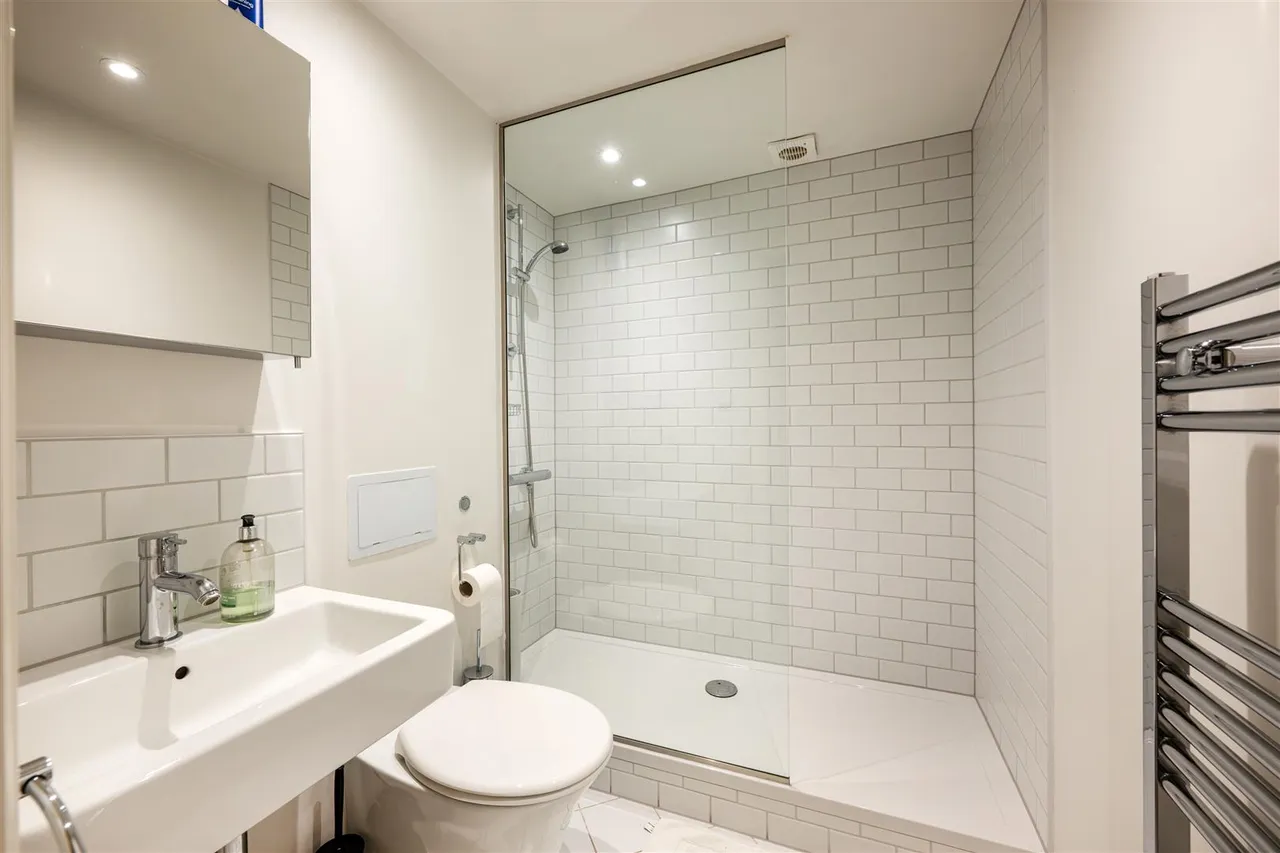 Randolph Avenue, Little Venice, London, W9 1PE, photo 7