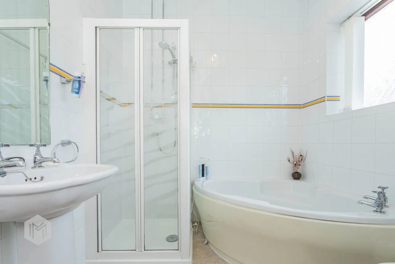 Oakwood Drive, Bolton, BL1, photo 28