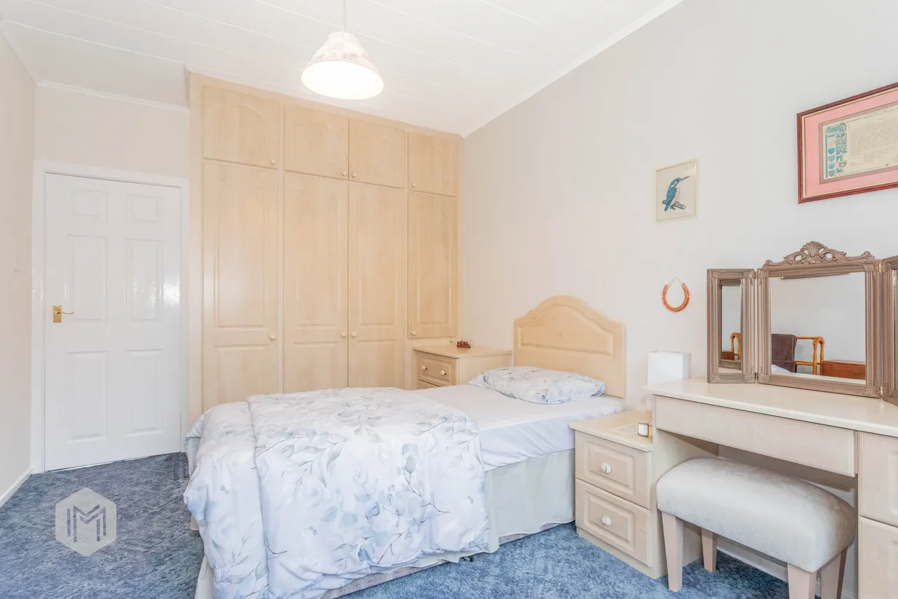 Oakwood Drive, Bolton, BL1, photo 19