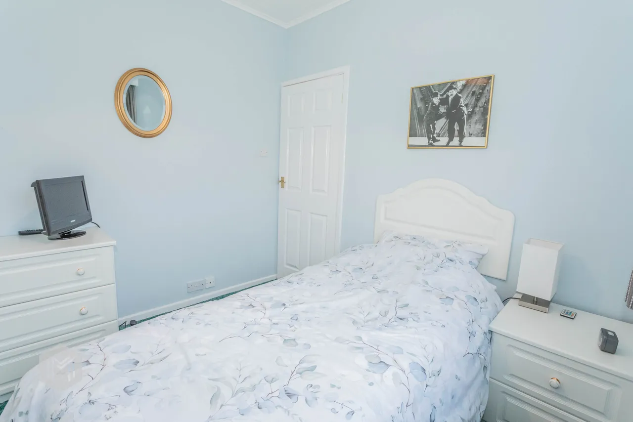 Oakwood Drive, Bolton, BL1, photo 26