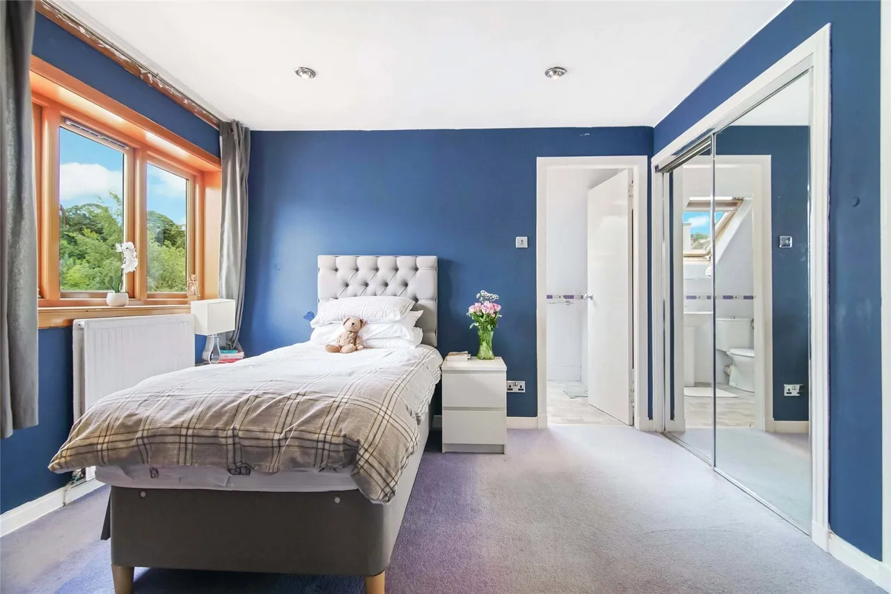 Larchfield Drive, Burnside, G73, photo 11