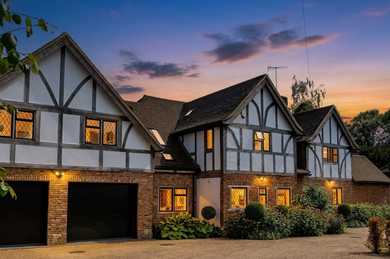 Detillens Lane, Oxted, RH8, photo 36