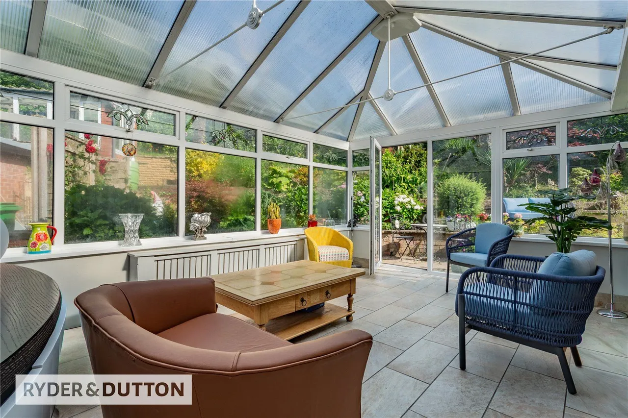 Coulsden Drive, Blackley, M9, photo 14
