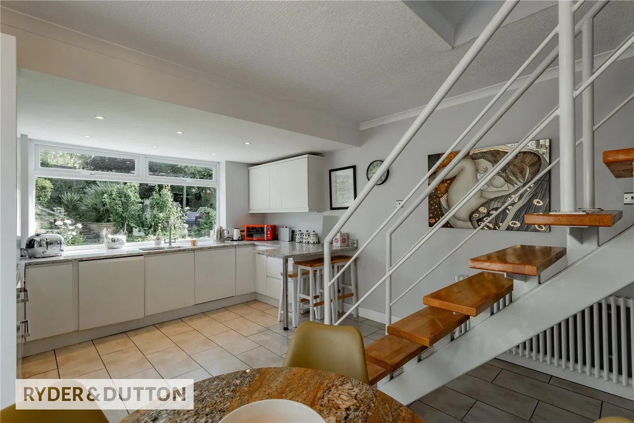 Coulsden Drive, Blackley, M9, photo 10