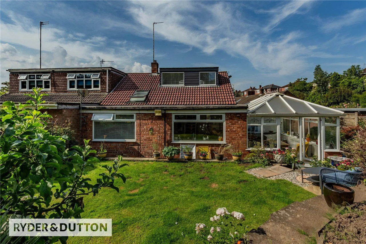 Coulsden Drive, Blackley, M9, photo 4
