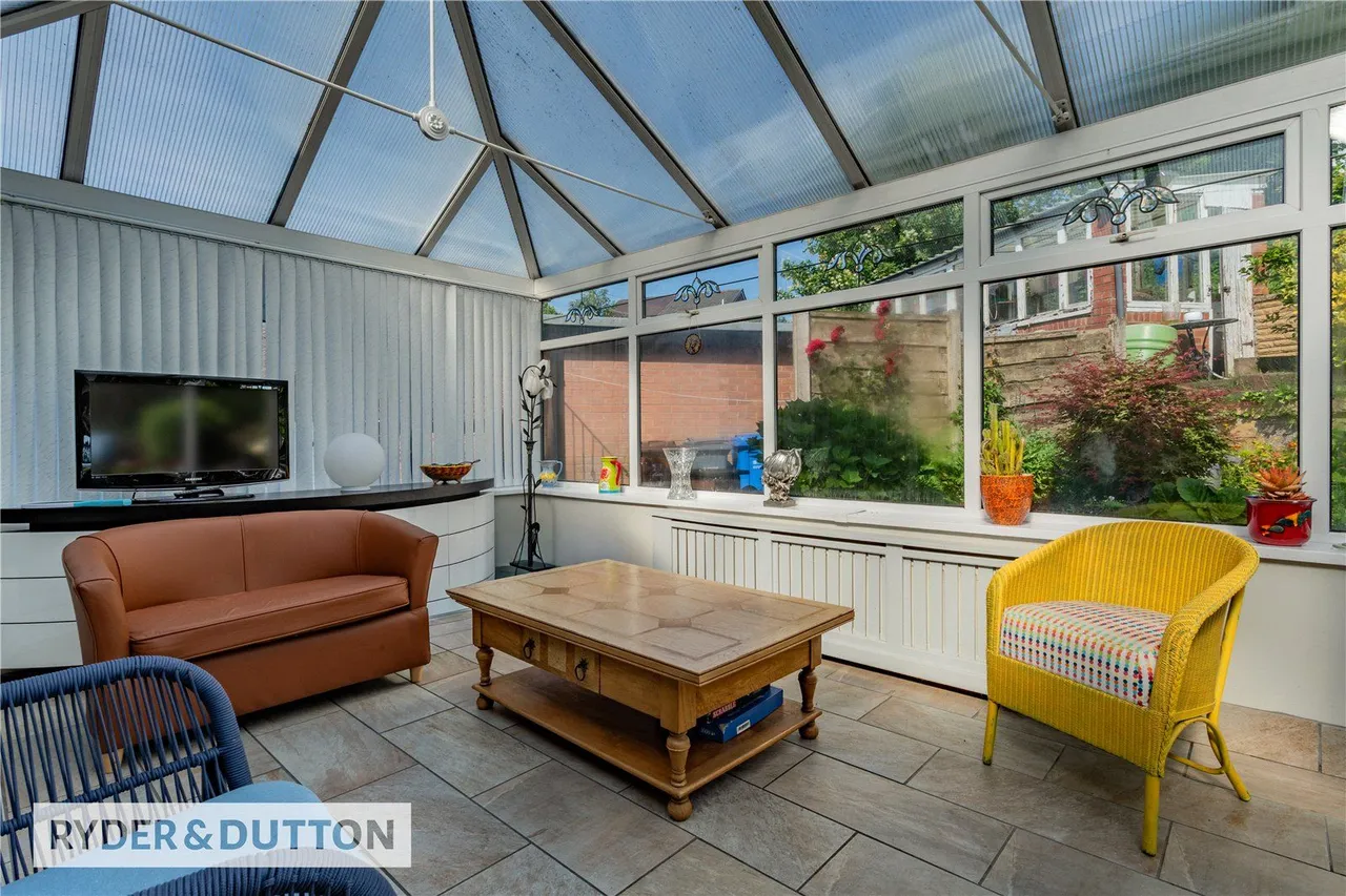 Coulsden Drive, Blackley, M9, photo 15
