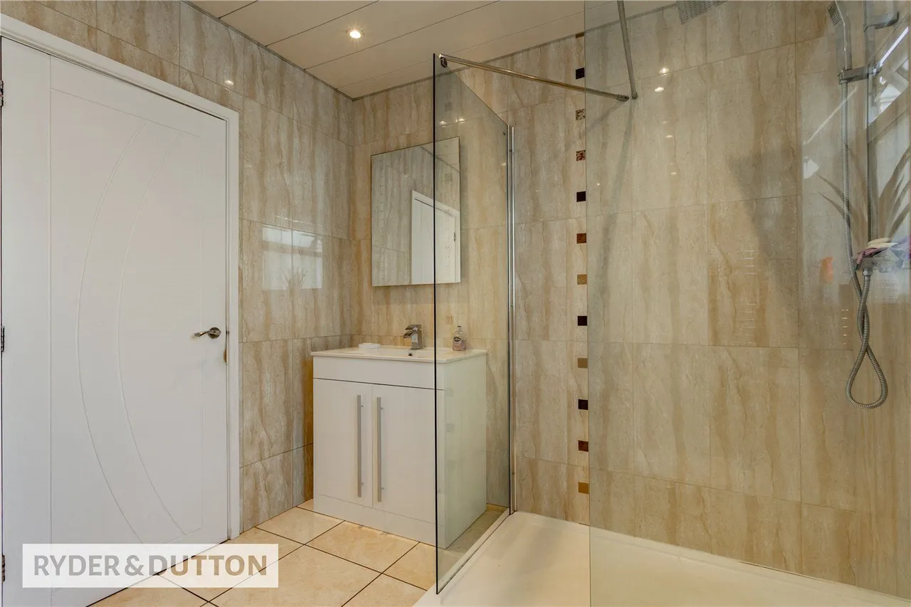 Coulsden Drive, Blackley, M9, photo 19