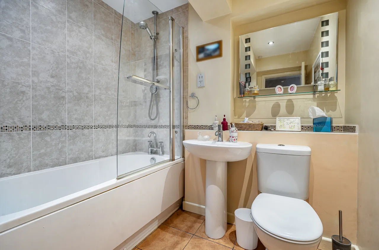 Green Hill Road, Camberley, Surrey, GU15 1PE, photo 9