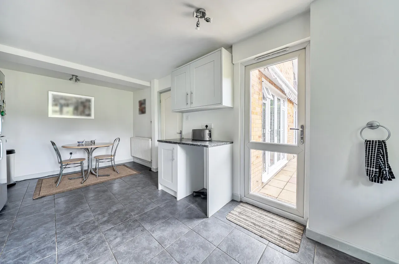 Green Hill Road, Camberley, Surrey, GU15 1PE, photo 6