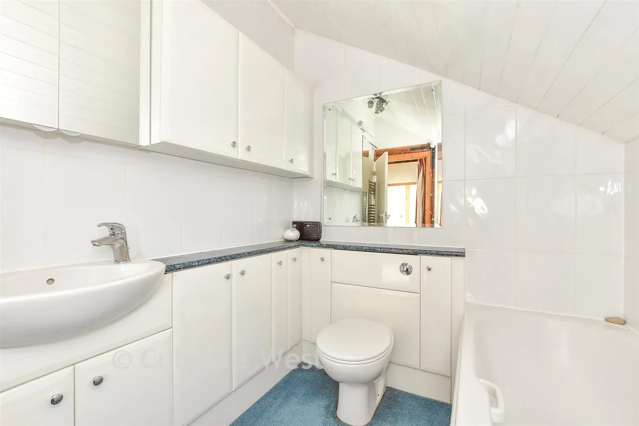 Slipper Road, Emsworth, PO10, photo 10