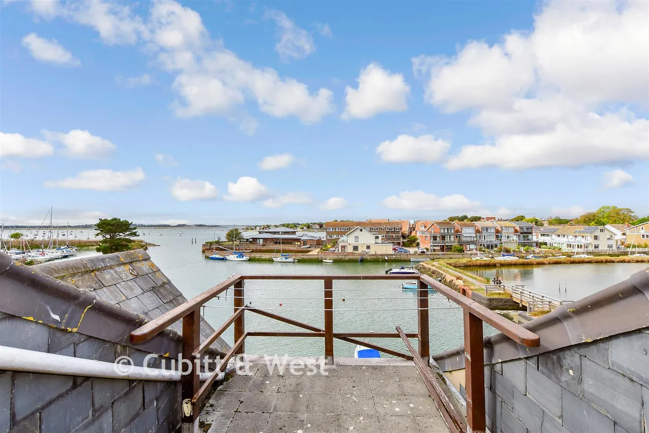 Slipper Road, Emsworth, PO10, photo 15