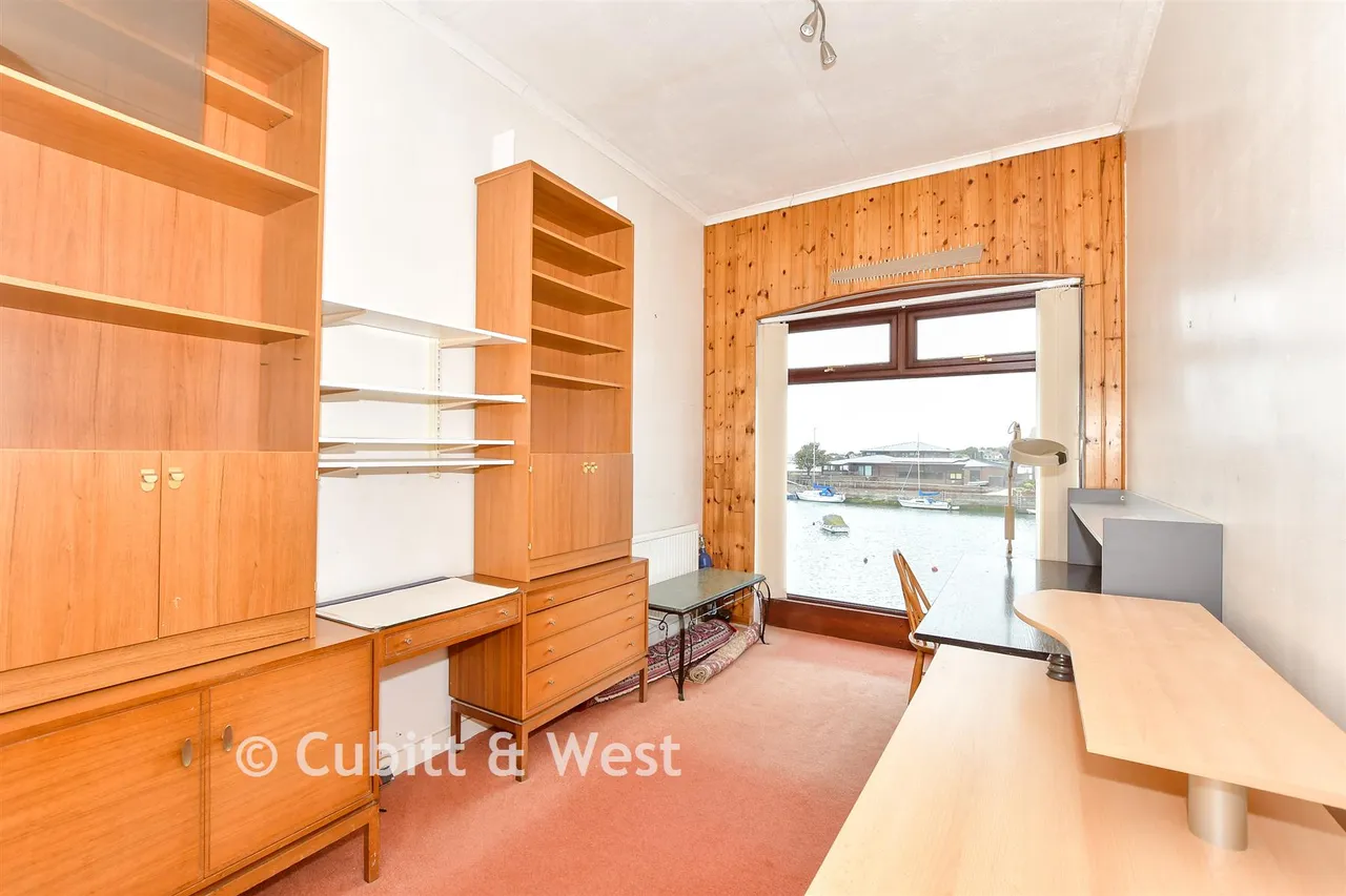 Slipper Road, Emsworth, PO10, photo 8
