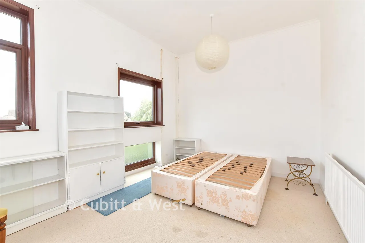 Slipper Road, Emsworth, PO10, photo 7