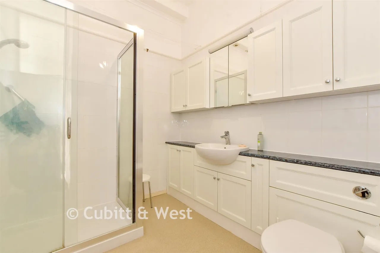 Slipper Road, Emsworth, PO10, photo 11