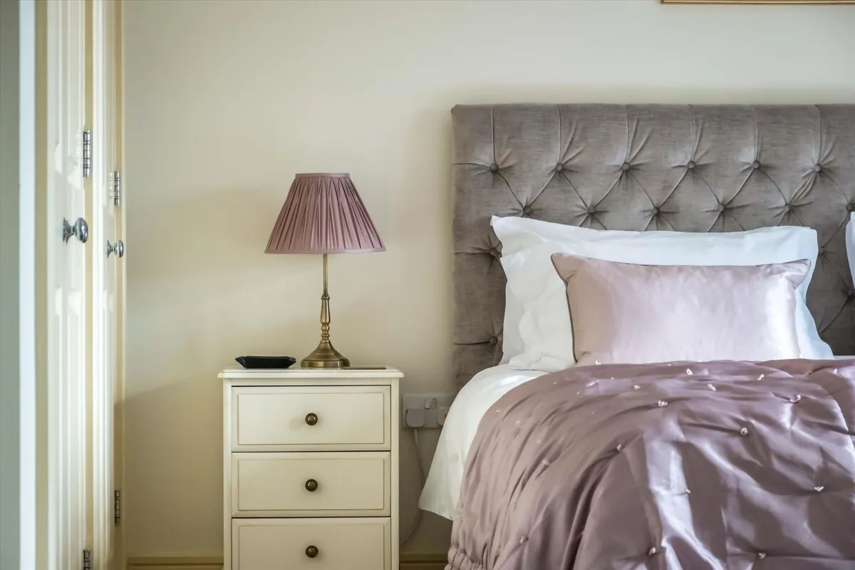 Hurst Park, Midhurst, GU29, photo 9