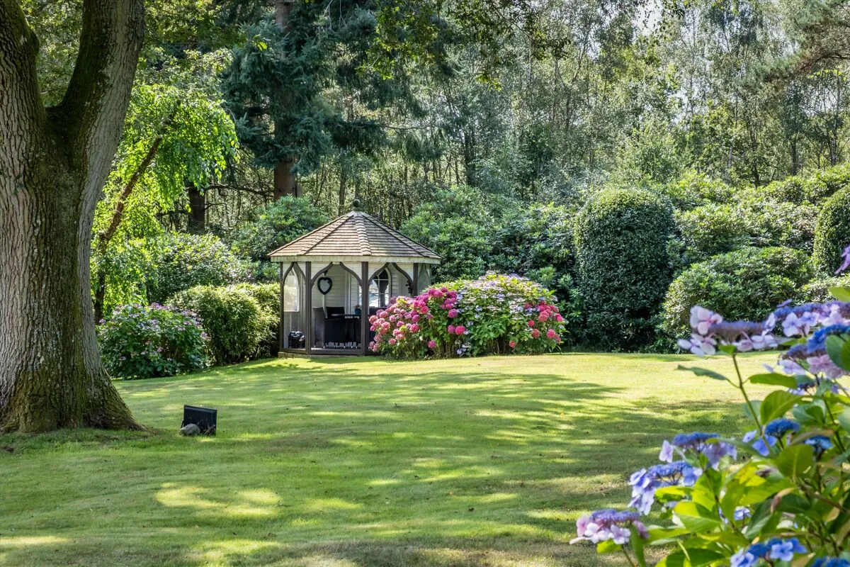 Hurst Park, Midhurst, GU29, photo 23