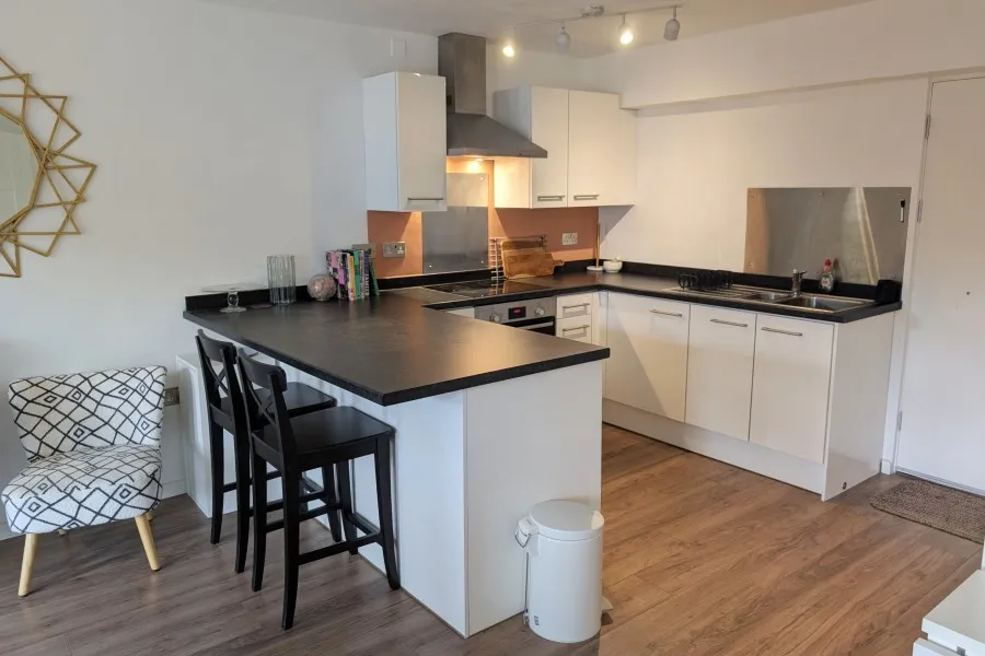 Apple Trees Place, Woking, GU22, photo 5