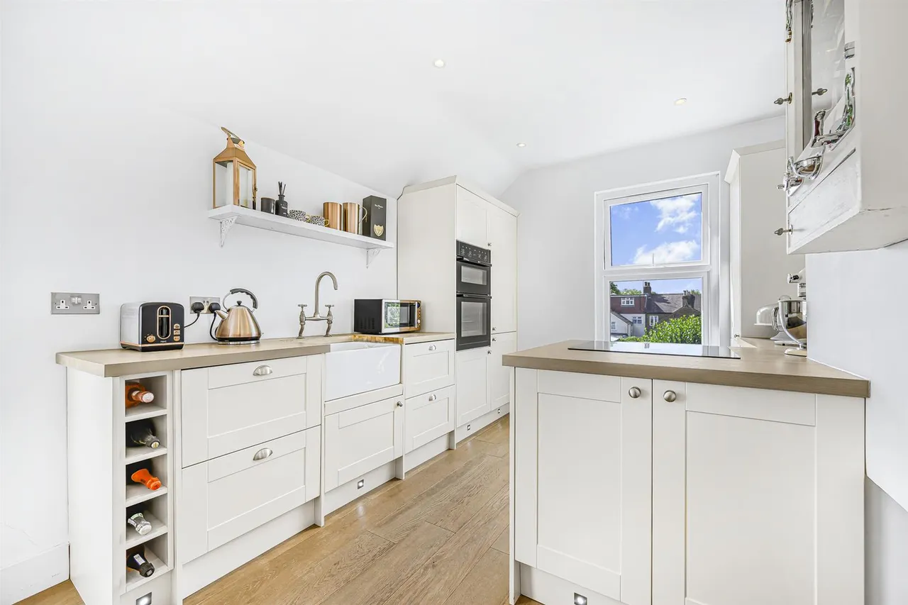 Buxton Road, North Chingford, E4 7DP, photo 9