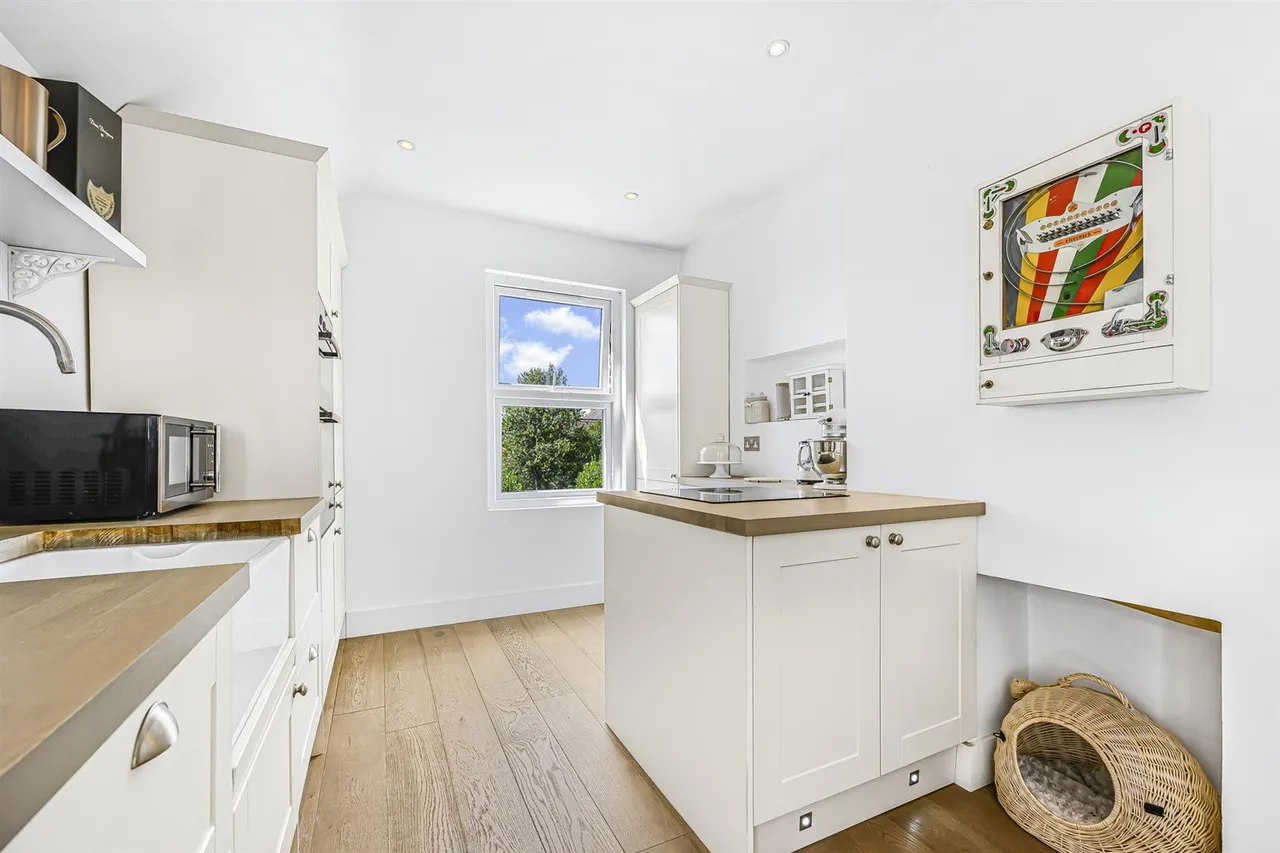 Buxton Road, North Chingford, E4 7DP, photo 12