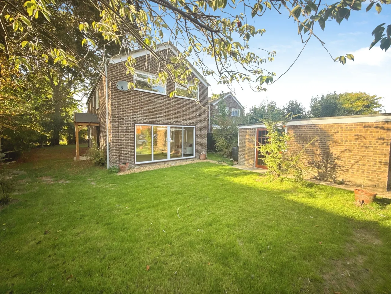 5 bed house to rent, The Limes, Harston, CB22