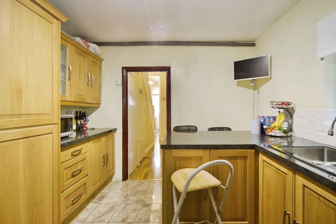 Olive Road, Plaistow, London, E13, photo 5