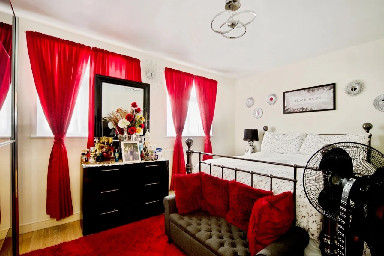 Olive Road, Plaistow, London, E13, photo 7