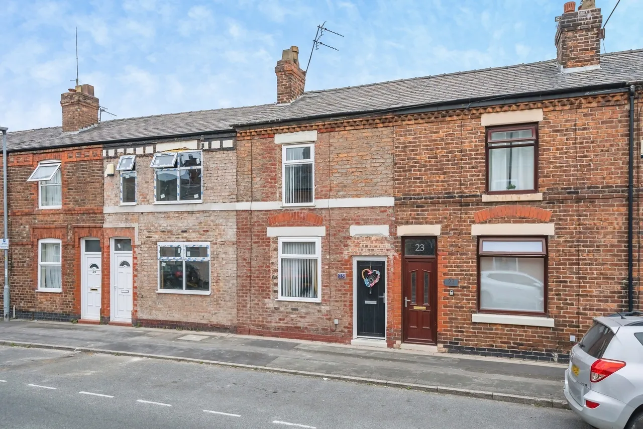 2 bed house for sale — Clegge Street, Warrington, Cheshire, WA2