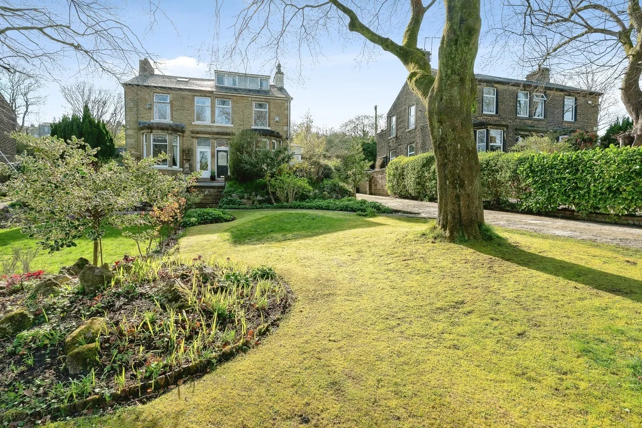 Brooklands Road, Burnley, Lancashire, BB11, photo 37