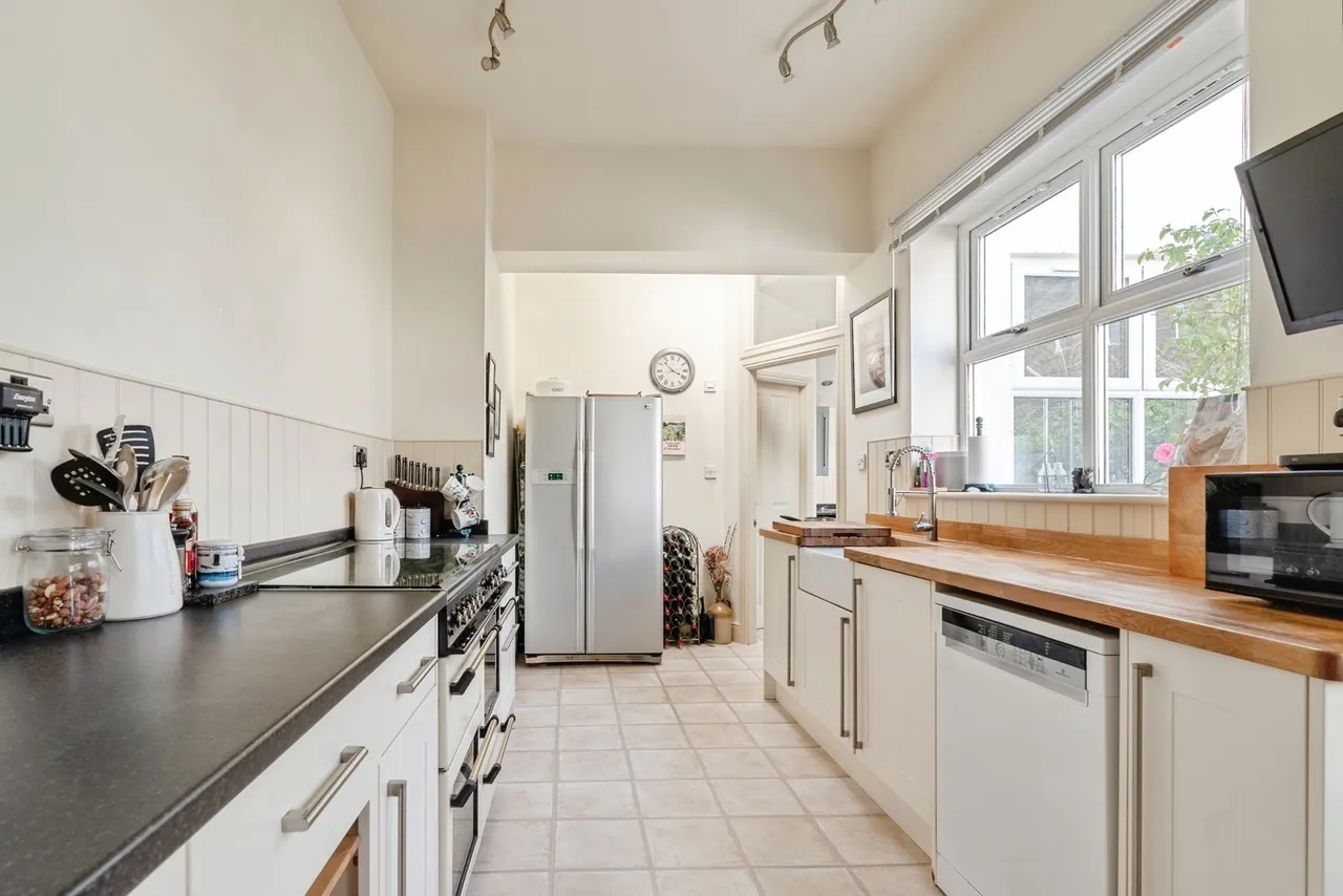 Brooklands Road, Burnley, Lancashire, BB11, photo 6