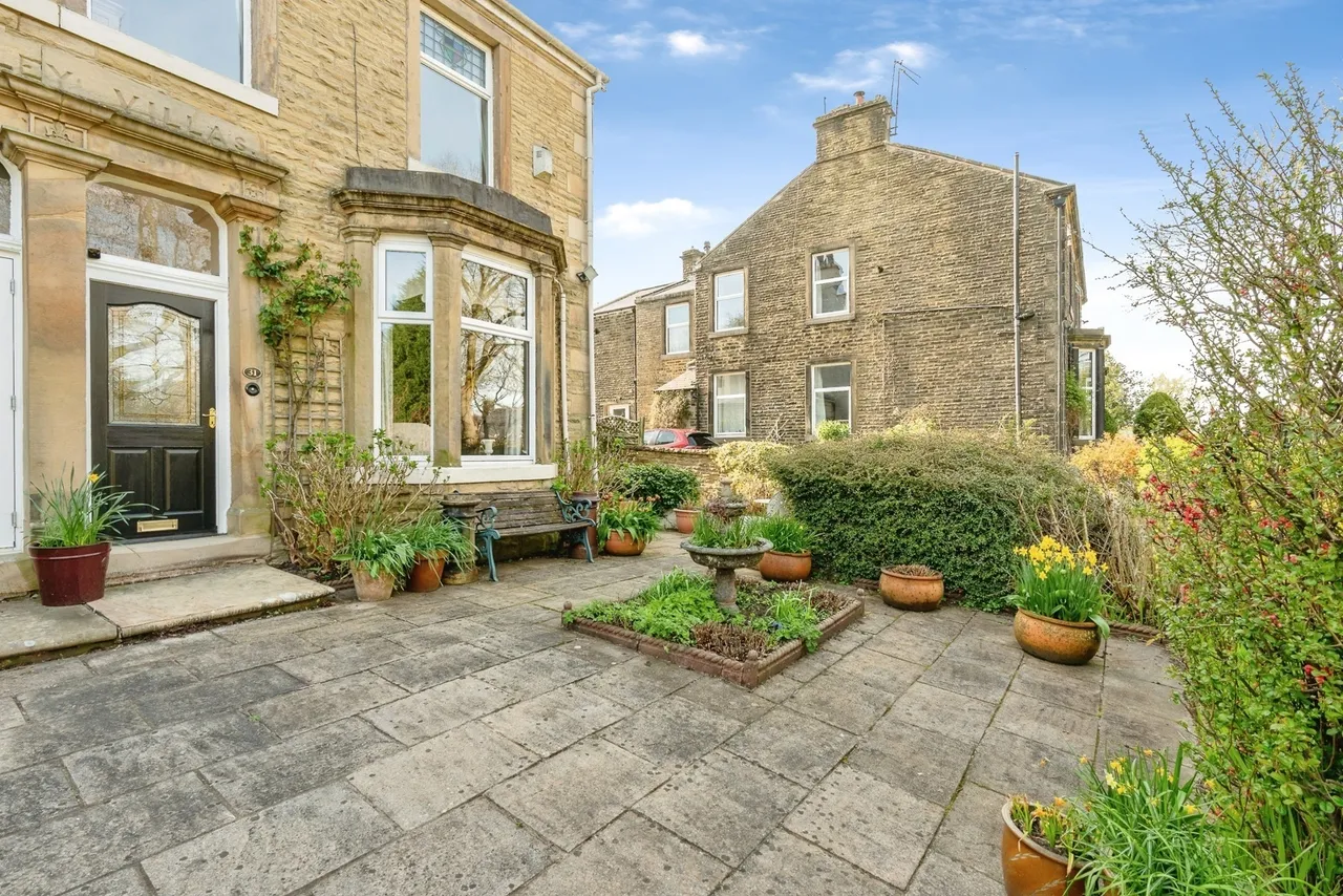 Brooklands Road, Burnley, Lancashire, BB11, photo 36