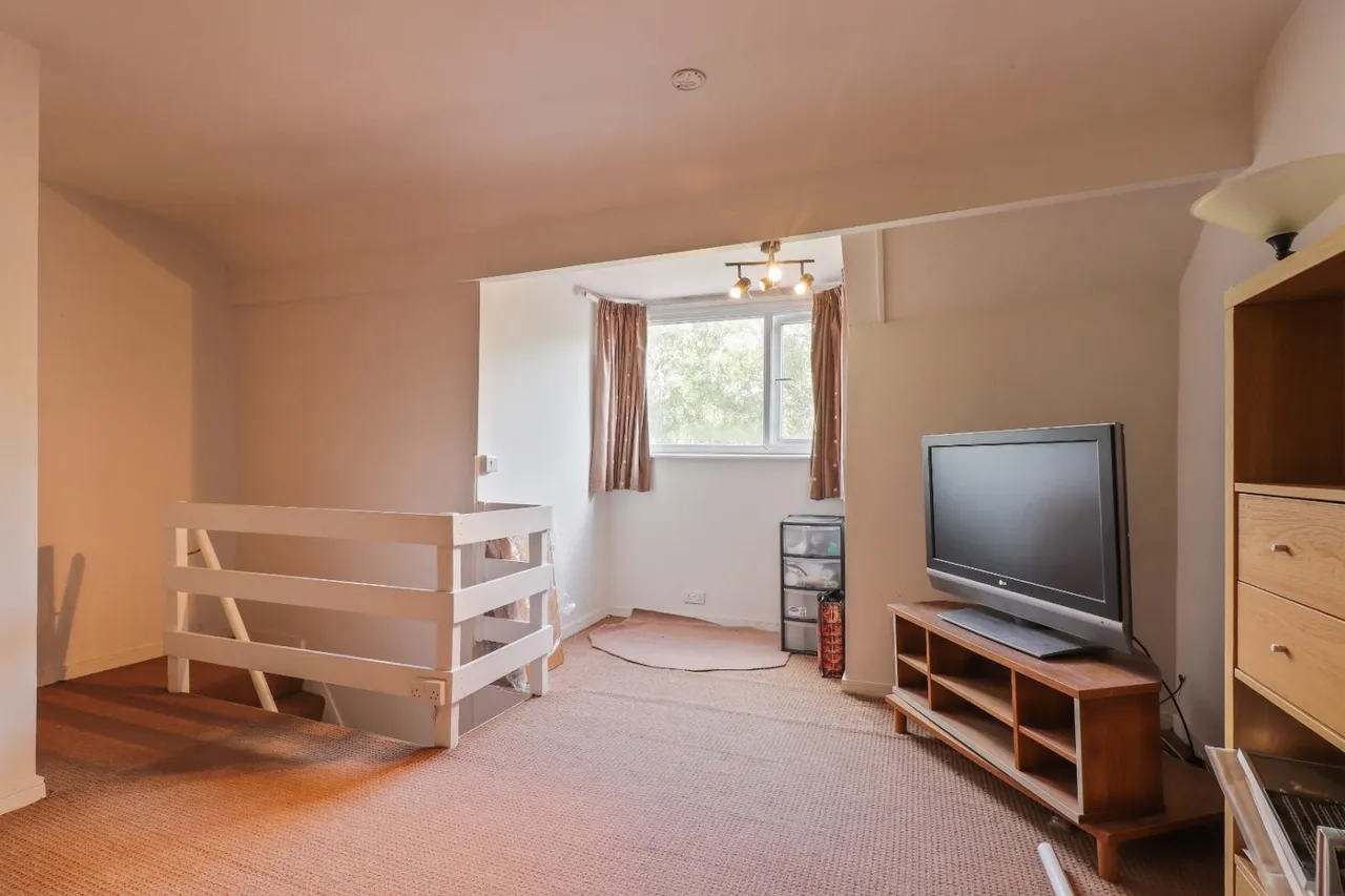 Bellhouse Road, Shiregreen, S5, photo 24