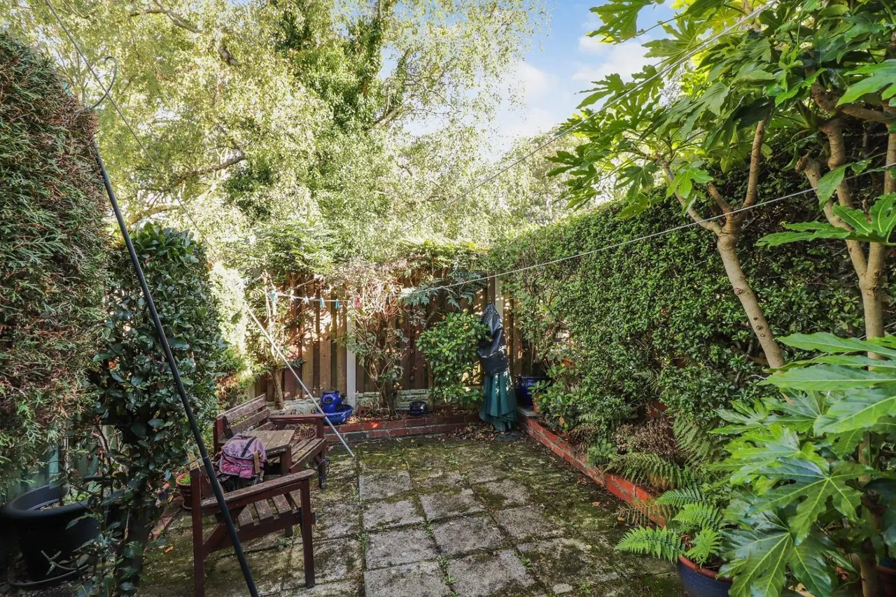 Bellhouse Road, Shiregreen, S5, photo 25