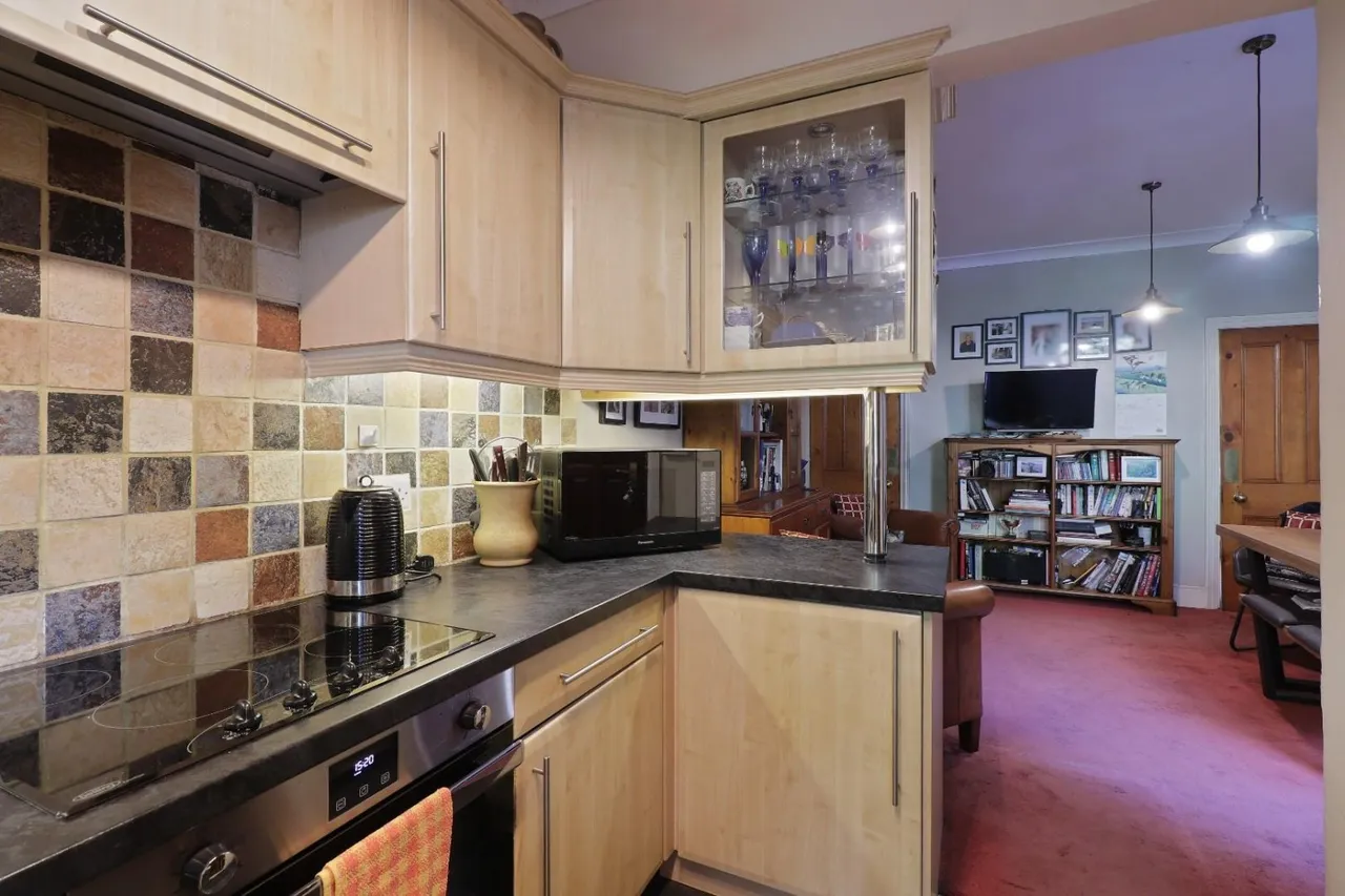 Bellhouse Road, Shiregreen, S5, photo 5