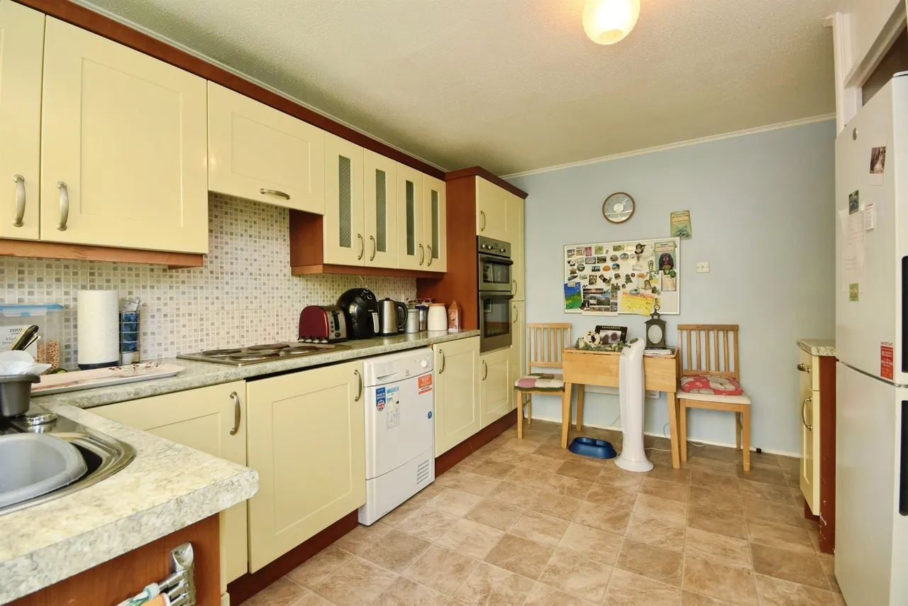 Violet Close, Chelmsford, CM1, photo 8