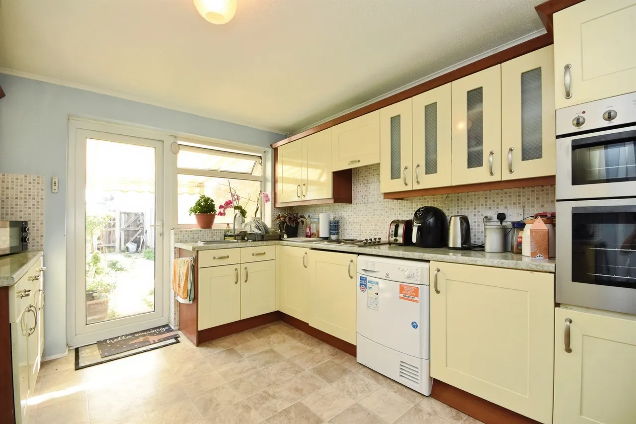 Violet Close, Chelmsford, CM1, photo 4