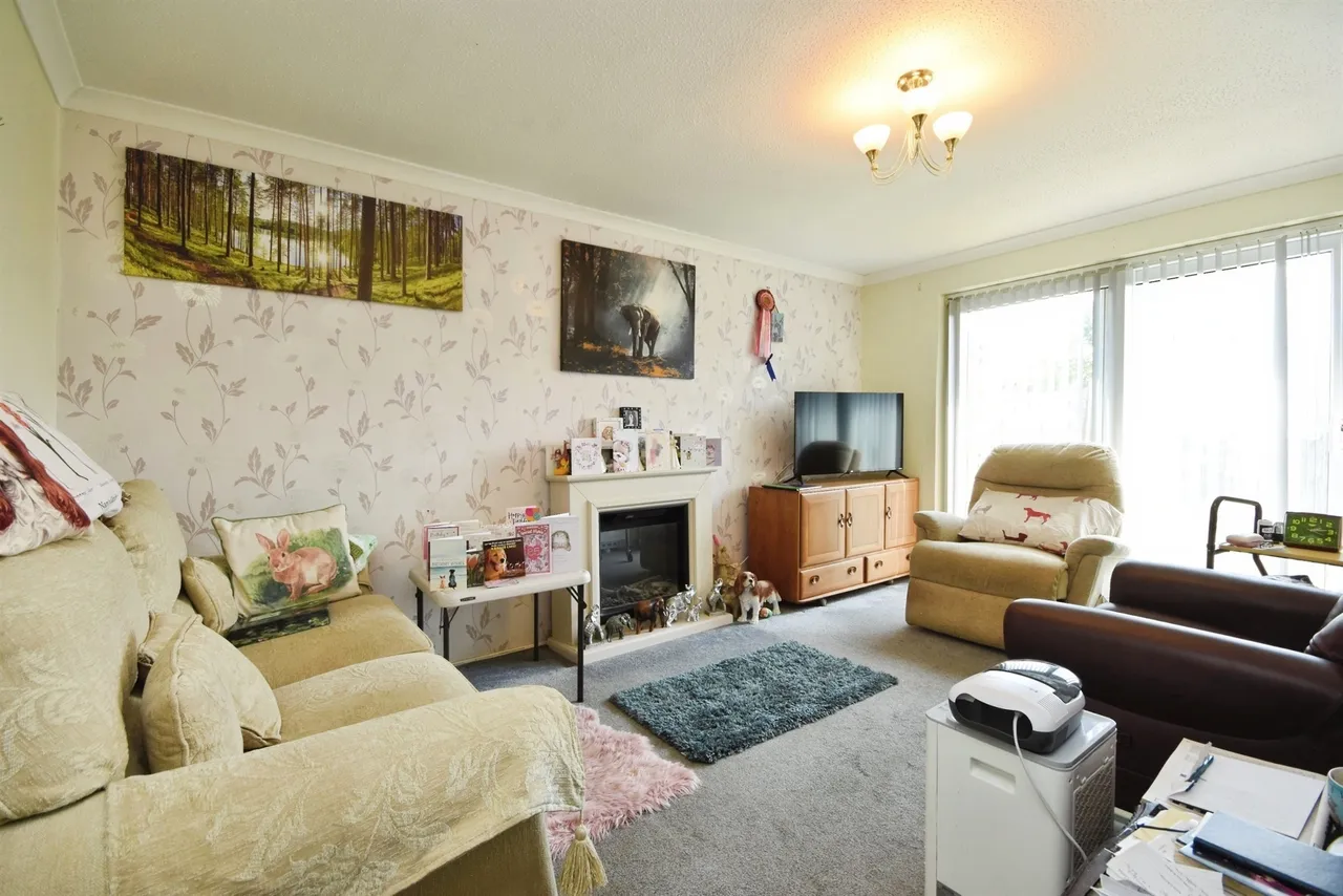 Violet Close, Chelmsford, CM1, photo 5