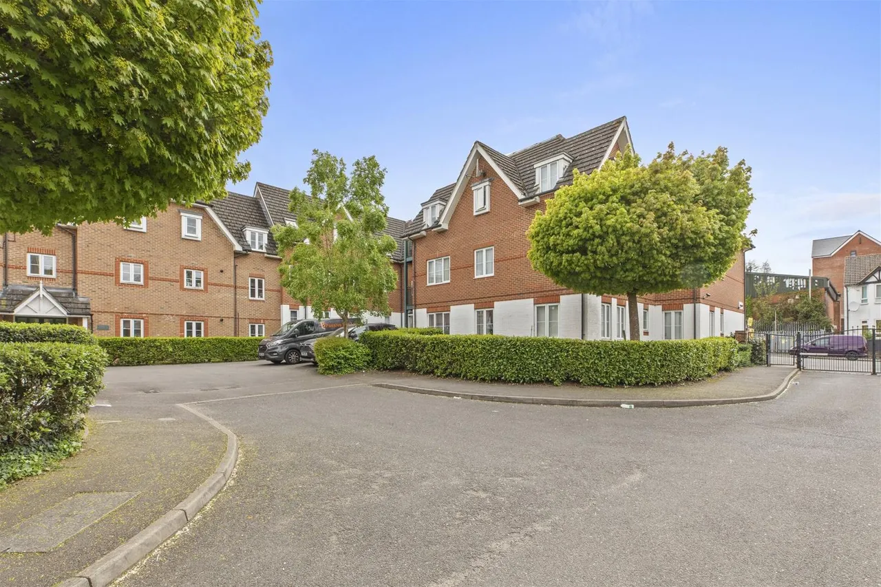 Tavistock Mews, High Wycombe, HP12, photo 9