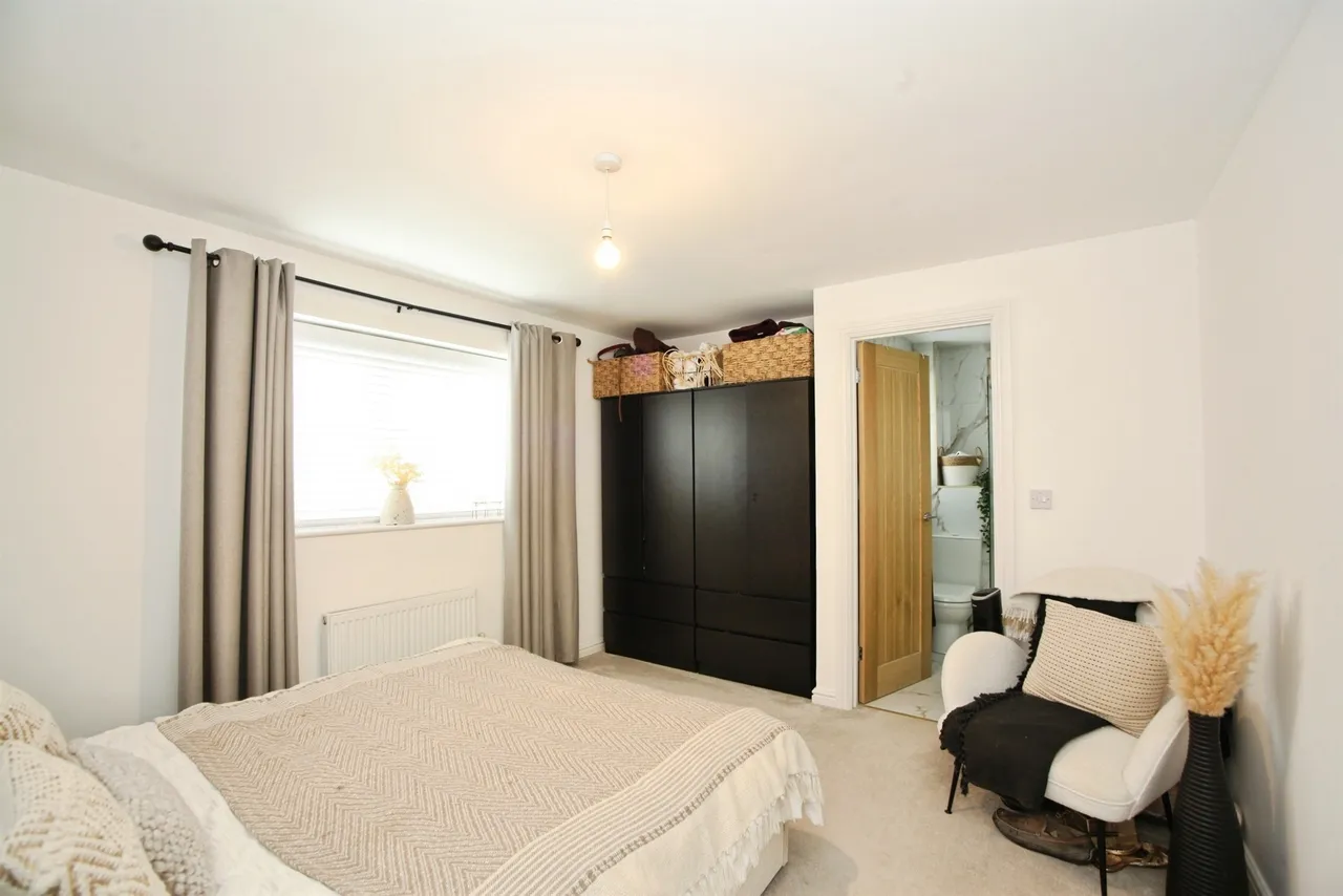 Blackthorn Court Pontyclun, CF72, photo 3