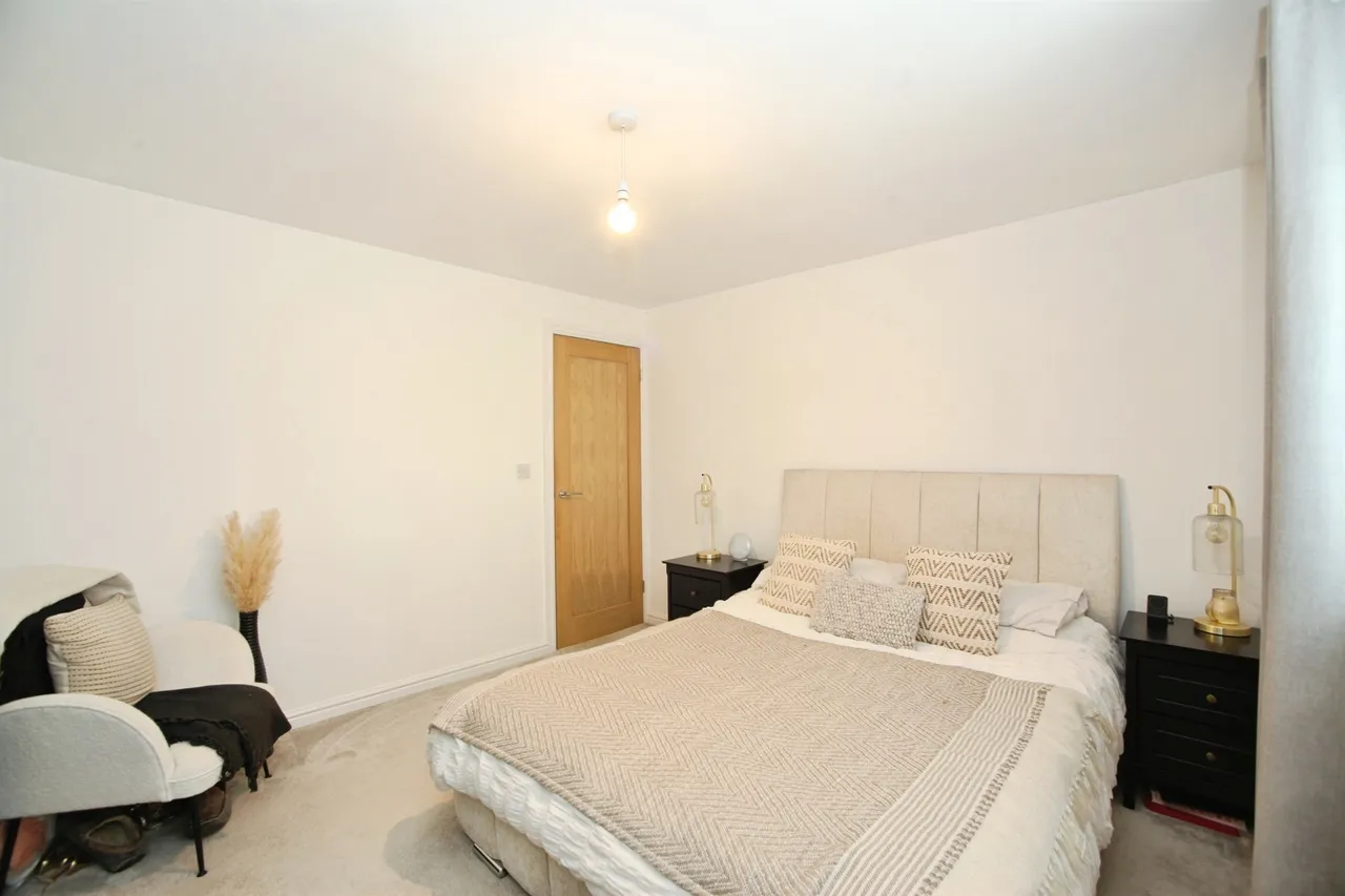 Blackthorn Court Pontyclun, CF72, photo 11