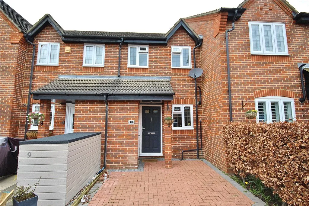 2 bed house to rent, Saddlebrook Park, Sunbury-on-Thames, TW16