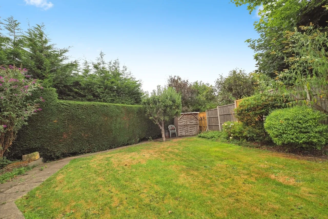 Thornton Close, Wollaton, Nottingham, NG8, photo 17