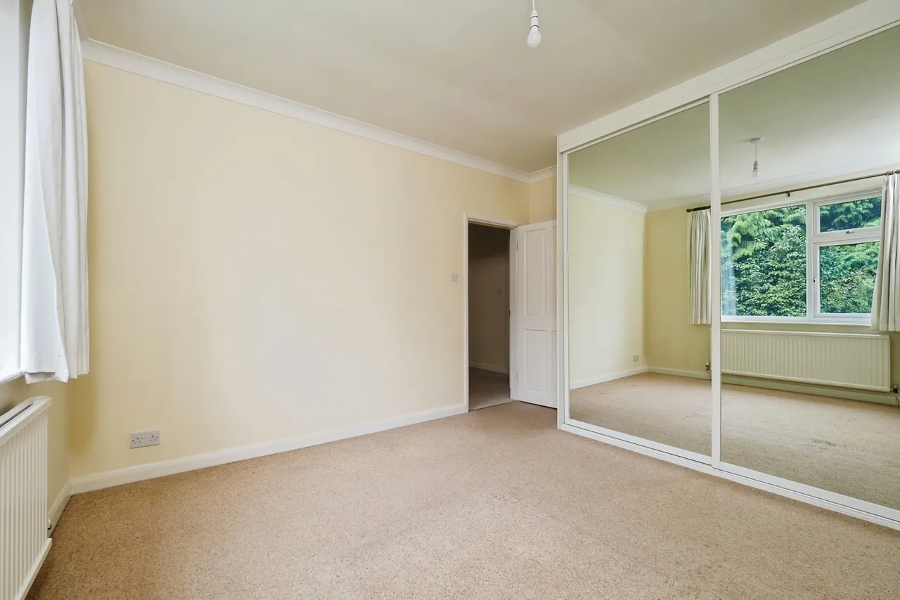 Thornton Close, Wollaton, Nottingham, NG8, photo 12