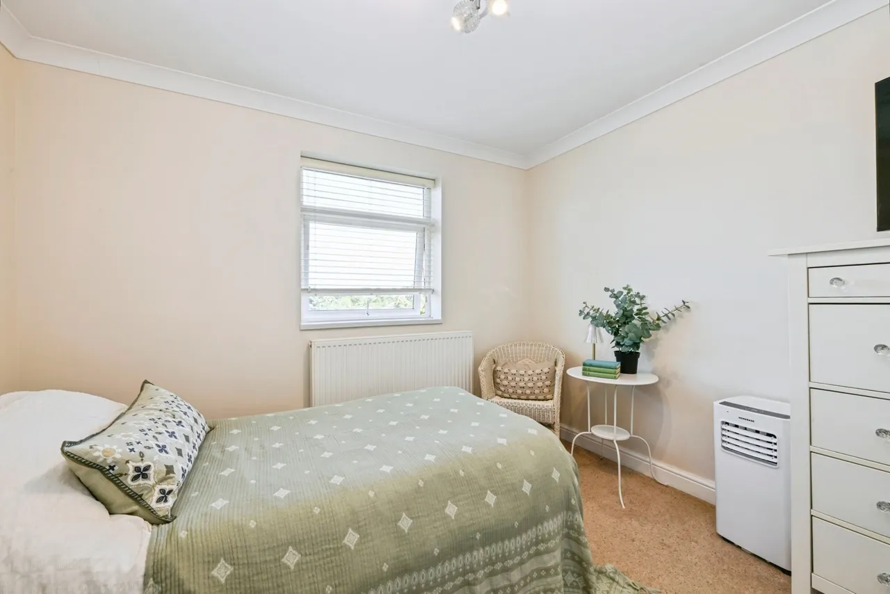 Revesby Road, Nottingham, NG5, photo 12
