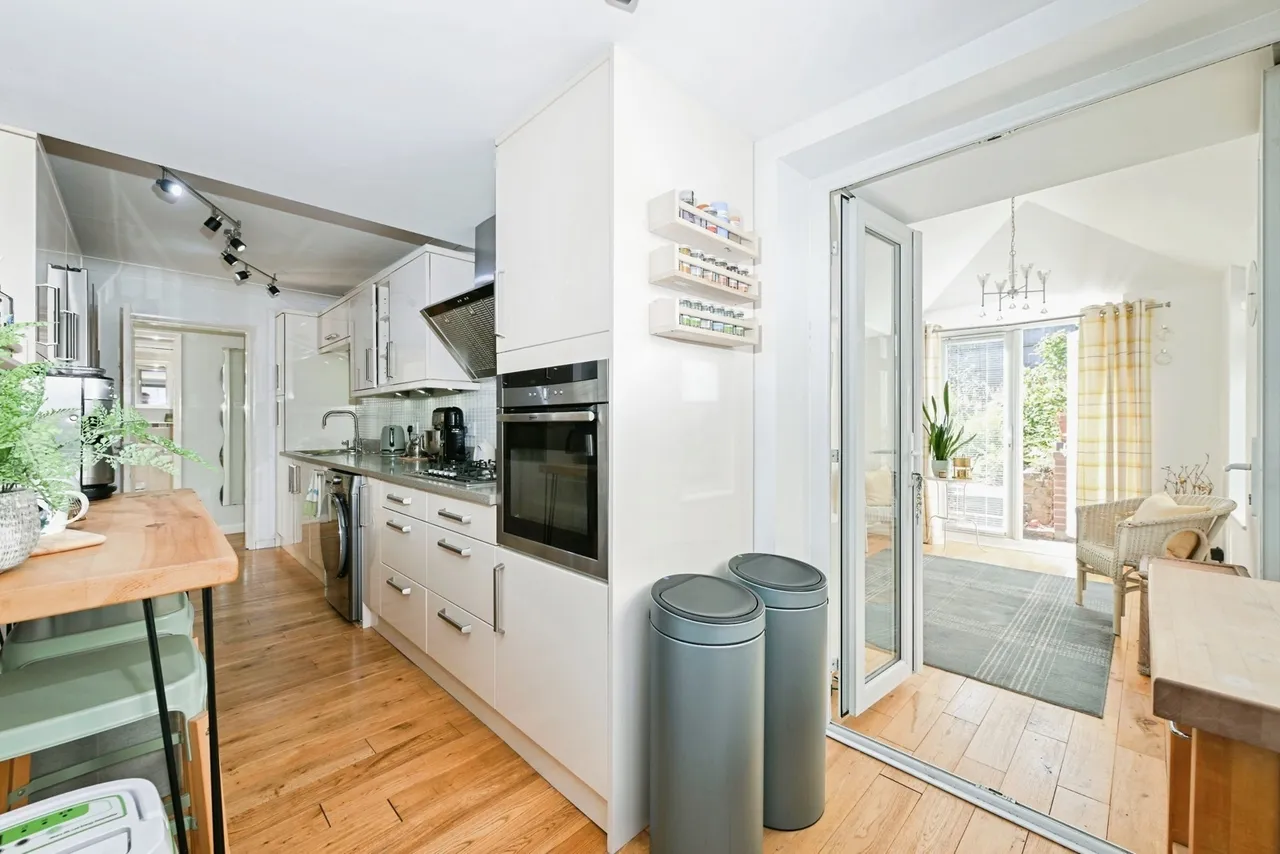 Revesby Road, Nottingham, NG5, photo 5
