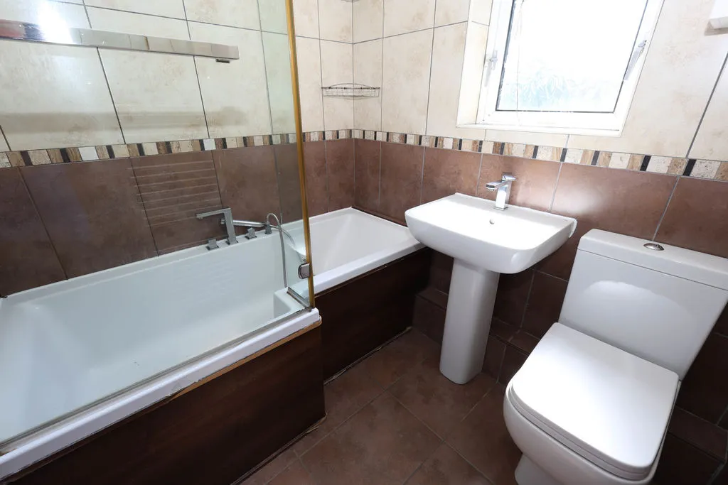 Ajax Street, Rochdale OL11 3HN, photo 7