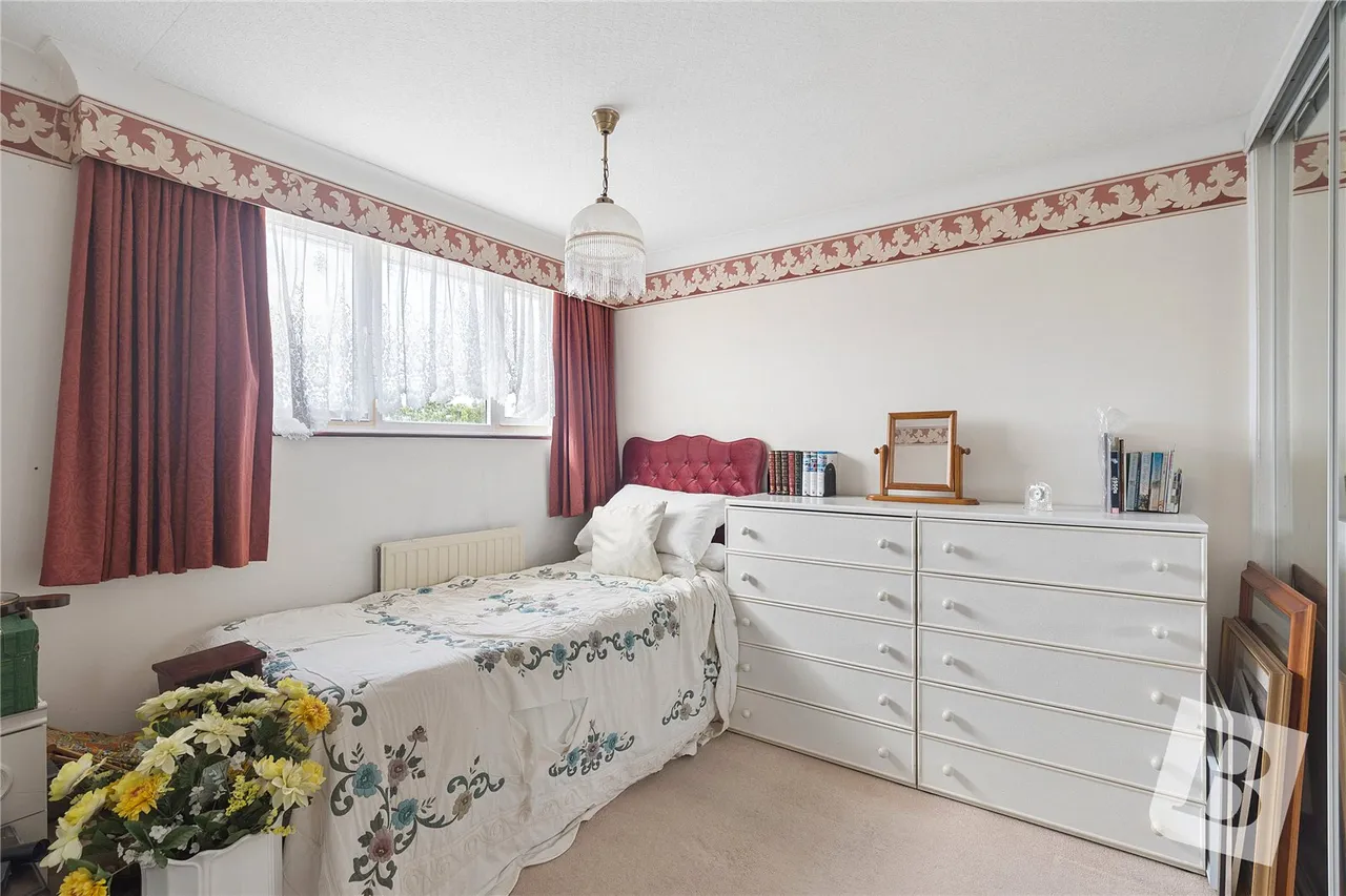 Falstones, Basildon, Essex, SS15, photo 8