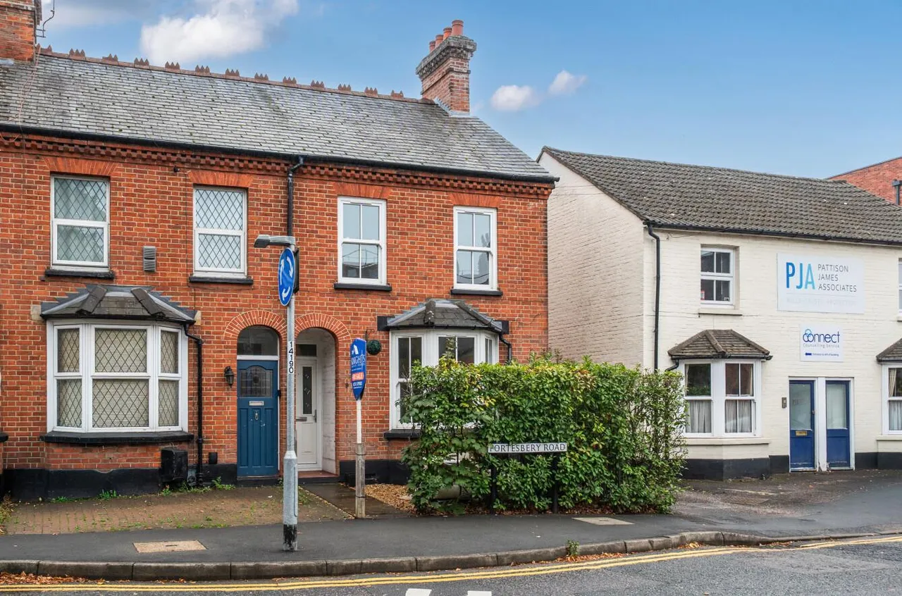 3 bed house for sale, Portesbery Road, Camberley