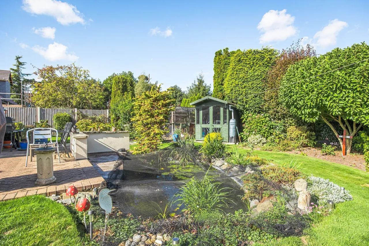 Spacious Detached Bungalow in Burgh C, photo 4