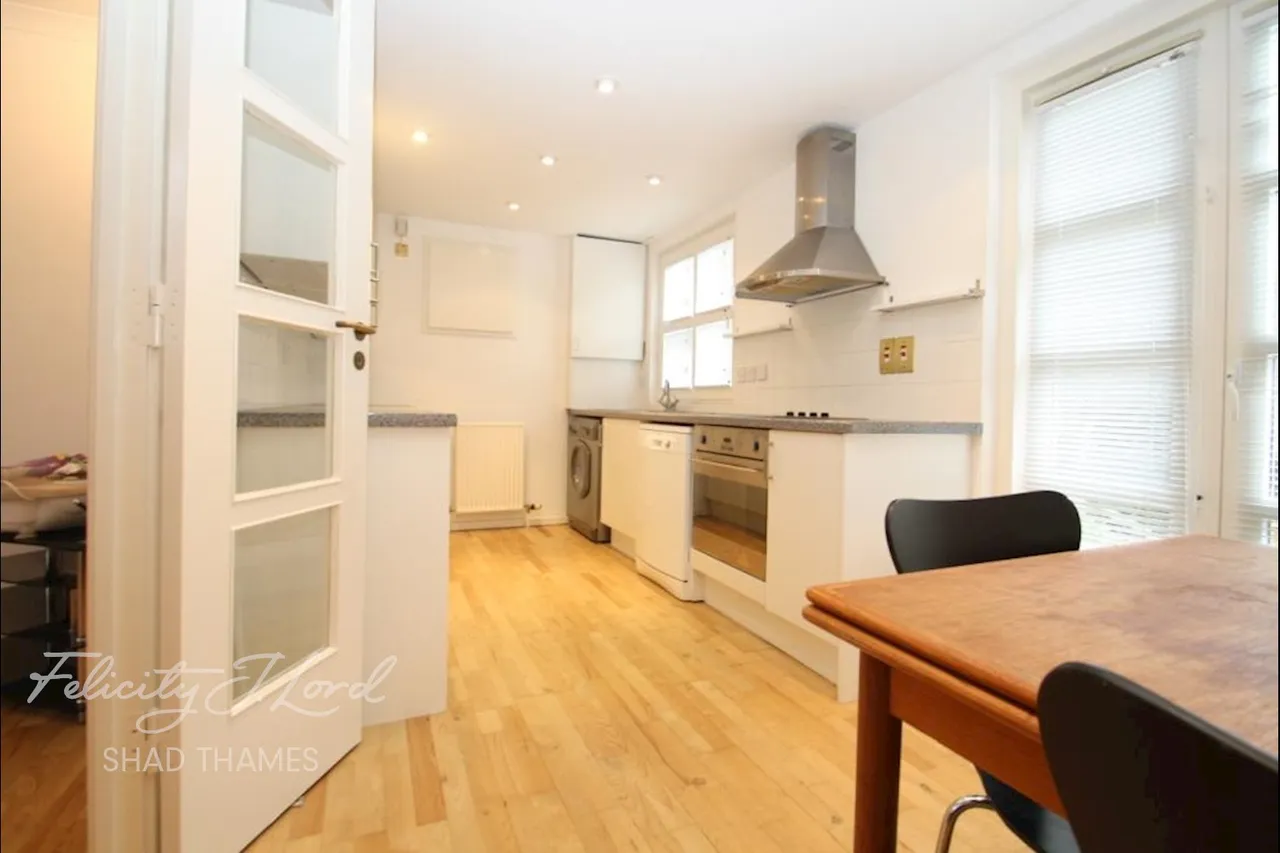 Princes Court, Canada Water, SE16, photo 8